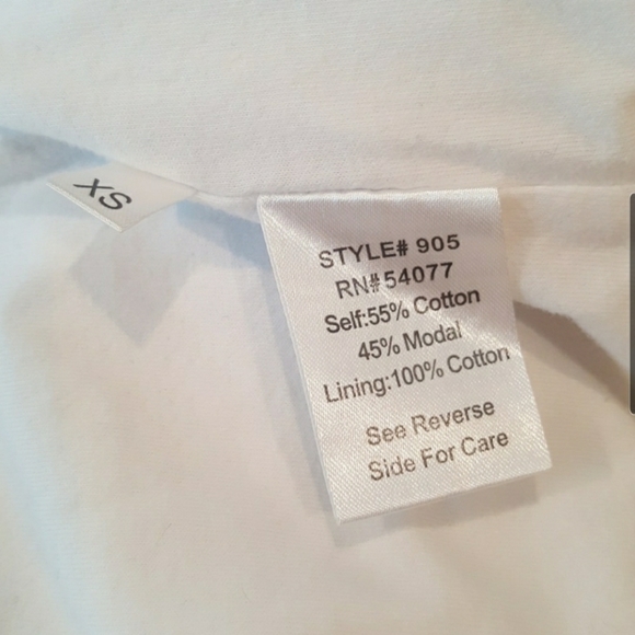 Cabi white blazer with gold buttons - Picture 5 of 5